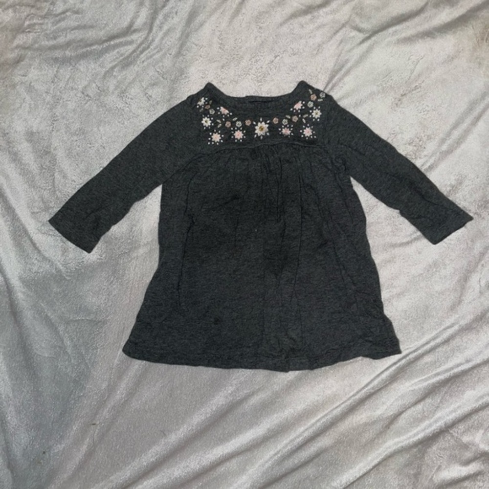 Carters 12 month gray long sleeve‎ with floral design